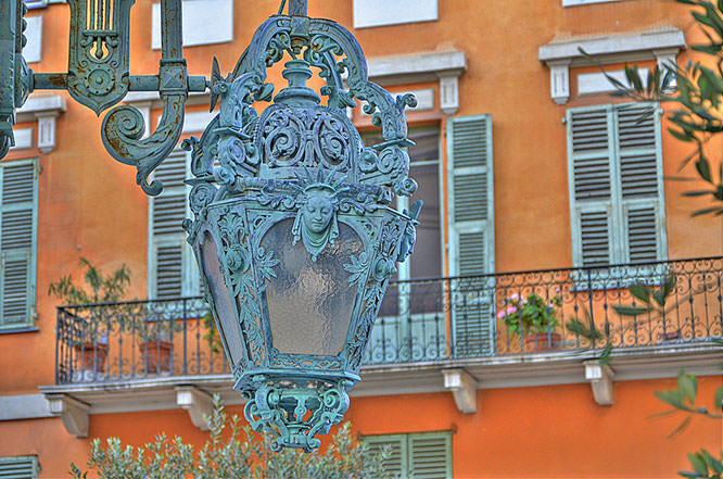 Lantern of the Opera of Nice