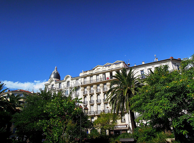 Square Mozart Nice French Riviera