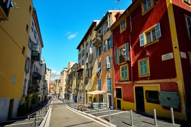Street in the old Nice
