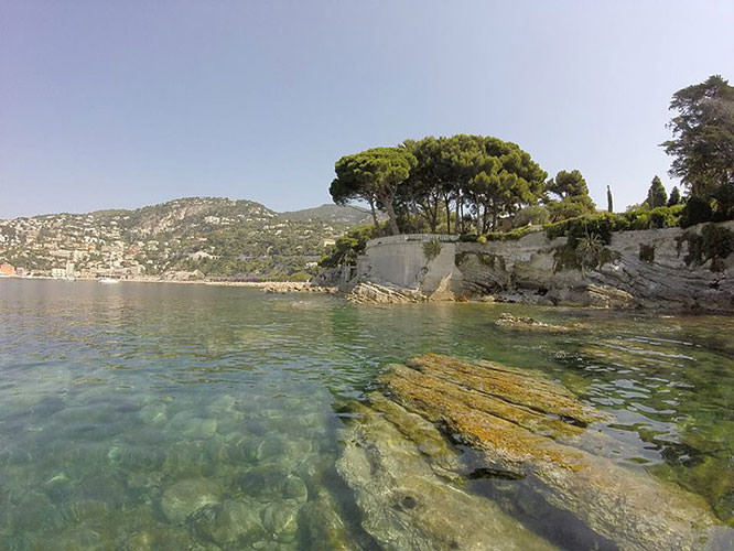 Paddling in the Nice area