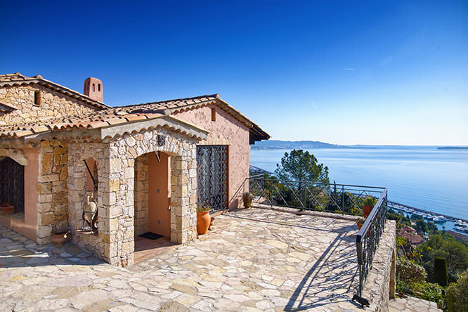 Luxurious villa in Théoule sur Mer French Riviera