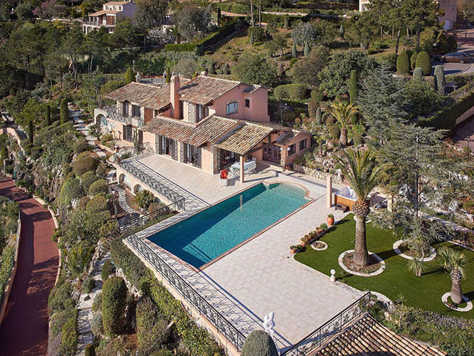 Luxurious villa in Théoule sur Mer French Riviera