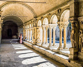 Arles