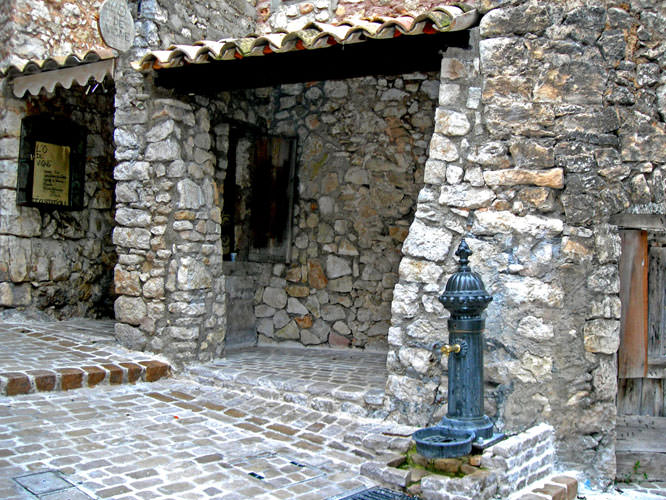 Tourrettes-sur-Loup French Riviera