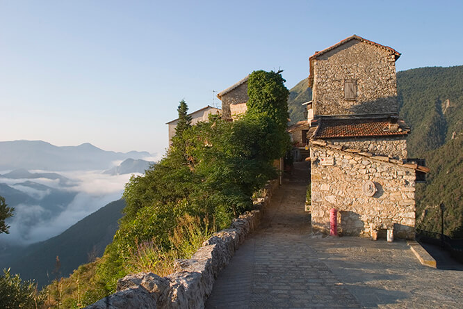 Bairols Alpes Maritimes