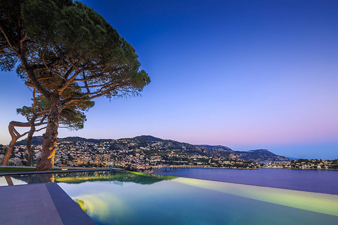 Property in Villefranche with a view on the Bay French Riviera