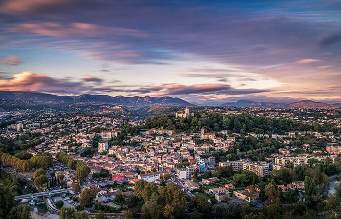 Collines Villeneuvoises