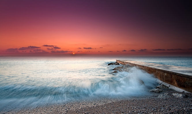 Plage de la Pierre au Tambour  Villeneuve-Loubet French Riviera